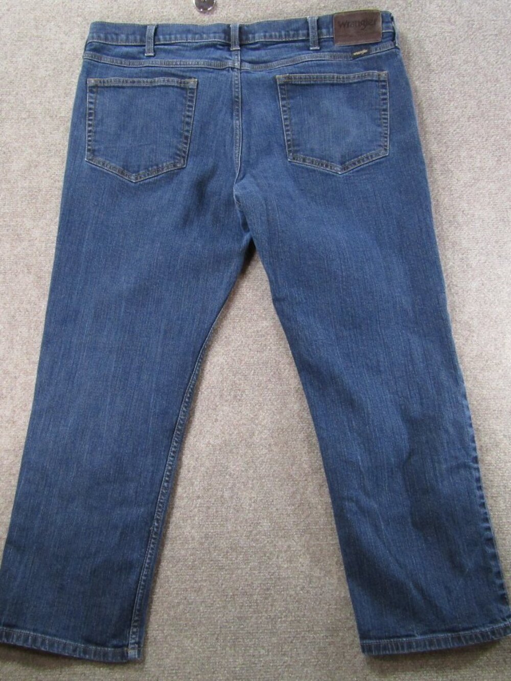 Wrangler Men’s Jeans Size 38x29 Blue Dark Wash Straight Leg Denim 1000244 - Picture 6 of 9